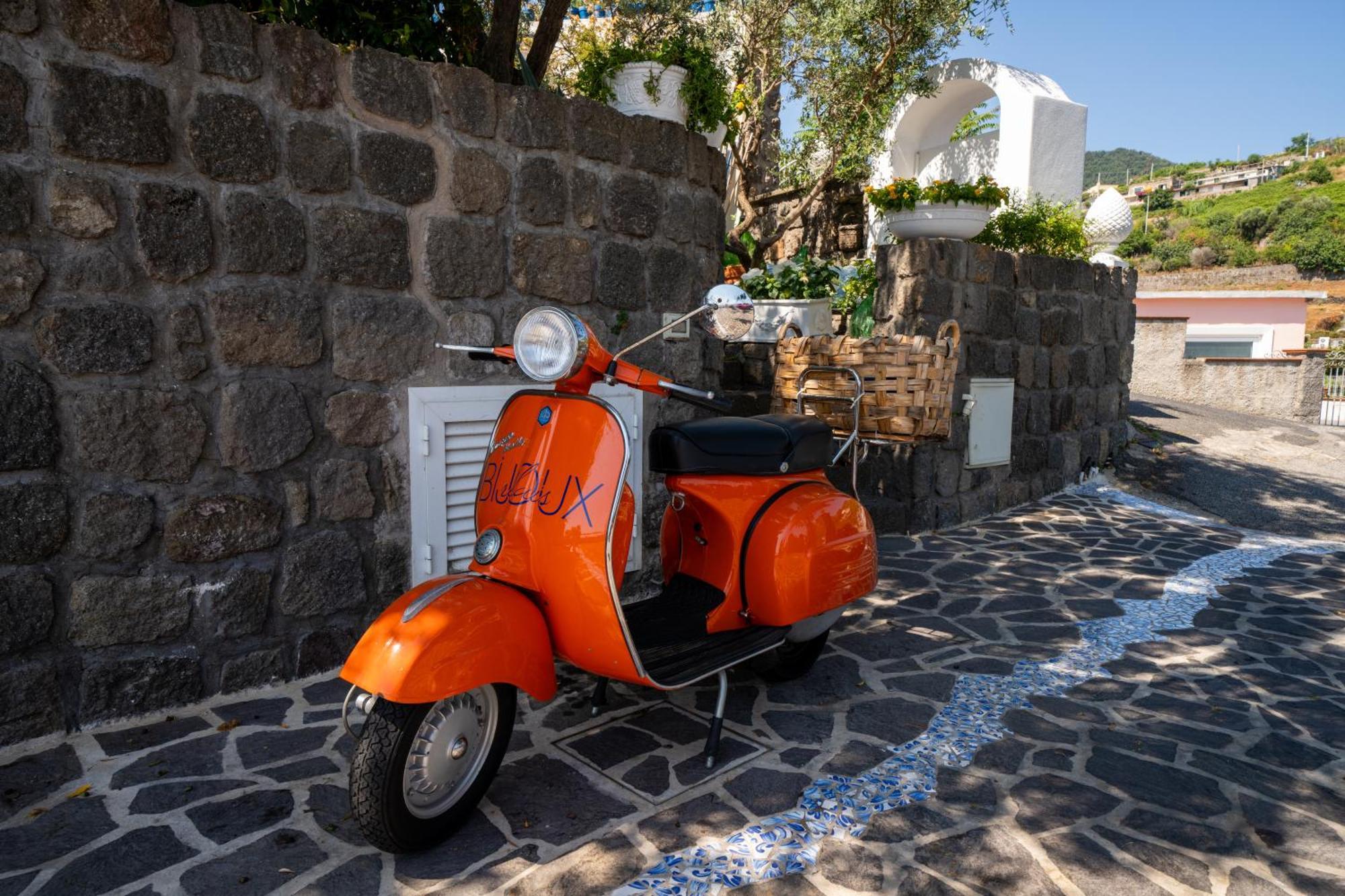Relais Bijoux Ischia Bed and Breakfast Buitenkant foto