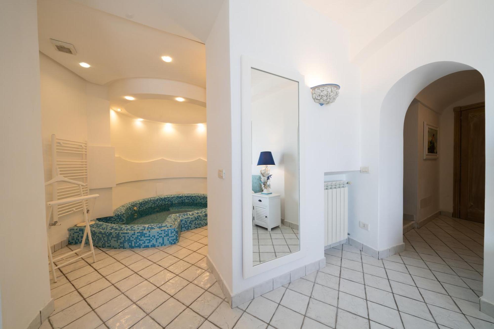 Relais Bijoux Ischia Bed and Breakfast Buitenkant foto