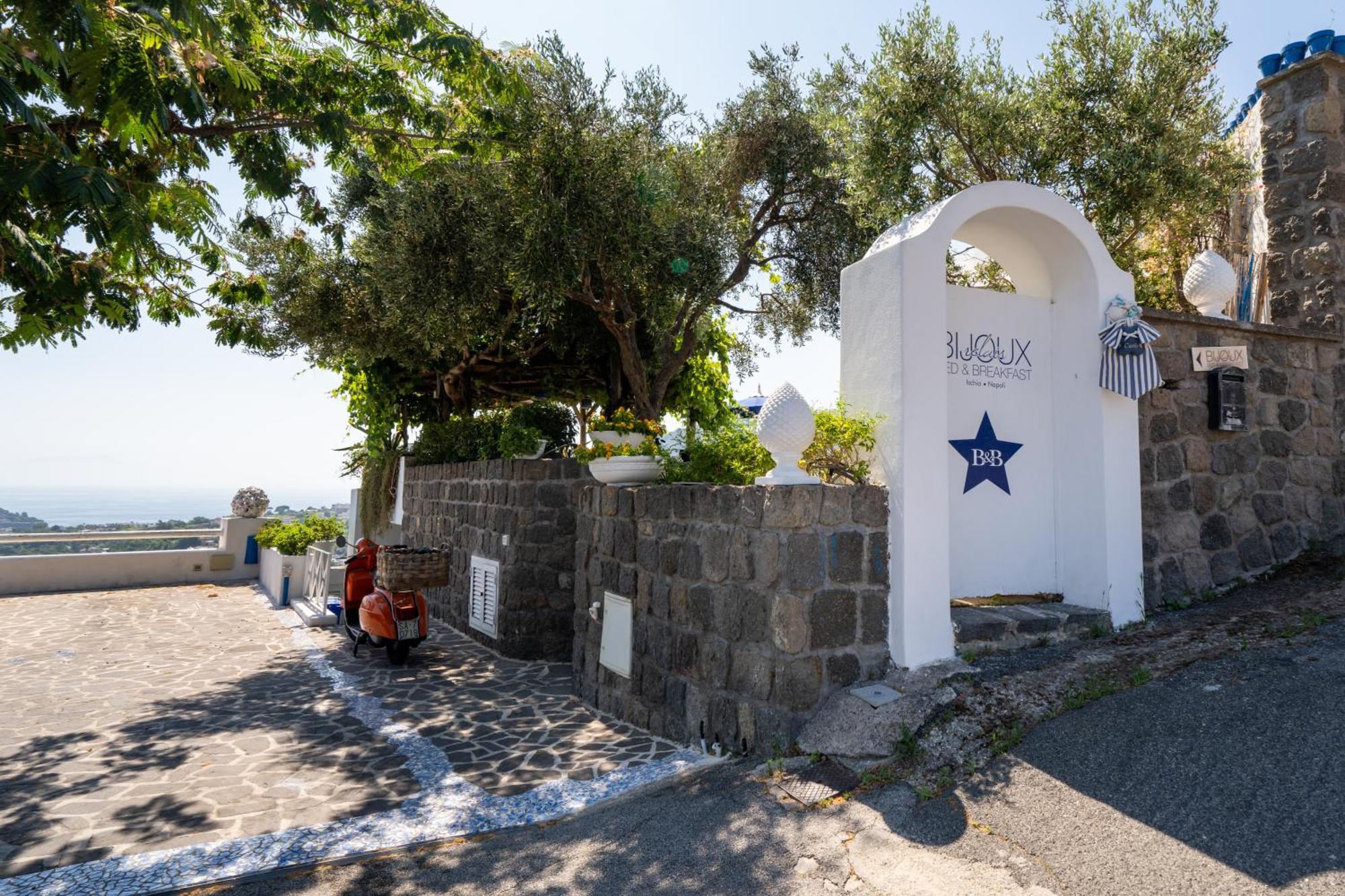 Relais Bijoux Ischia Bed and Breakfast Buitenkant foto