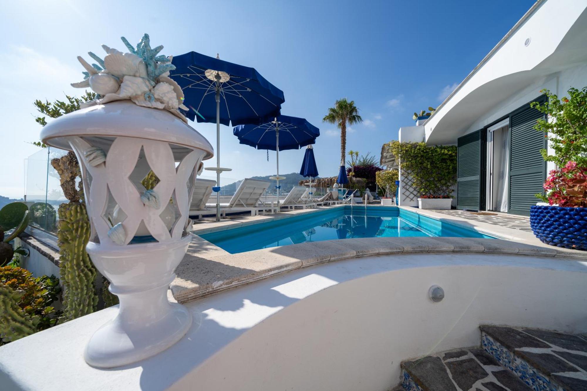 Relais Bijoux Ischia Bed and Breakfast Buitenkant foto