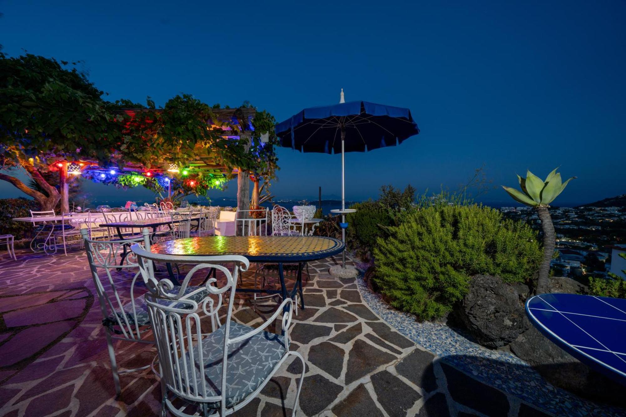 Relais Bijoux Ischia Bed and Breakfast Buitenkant foto