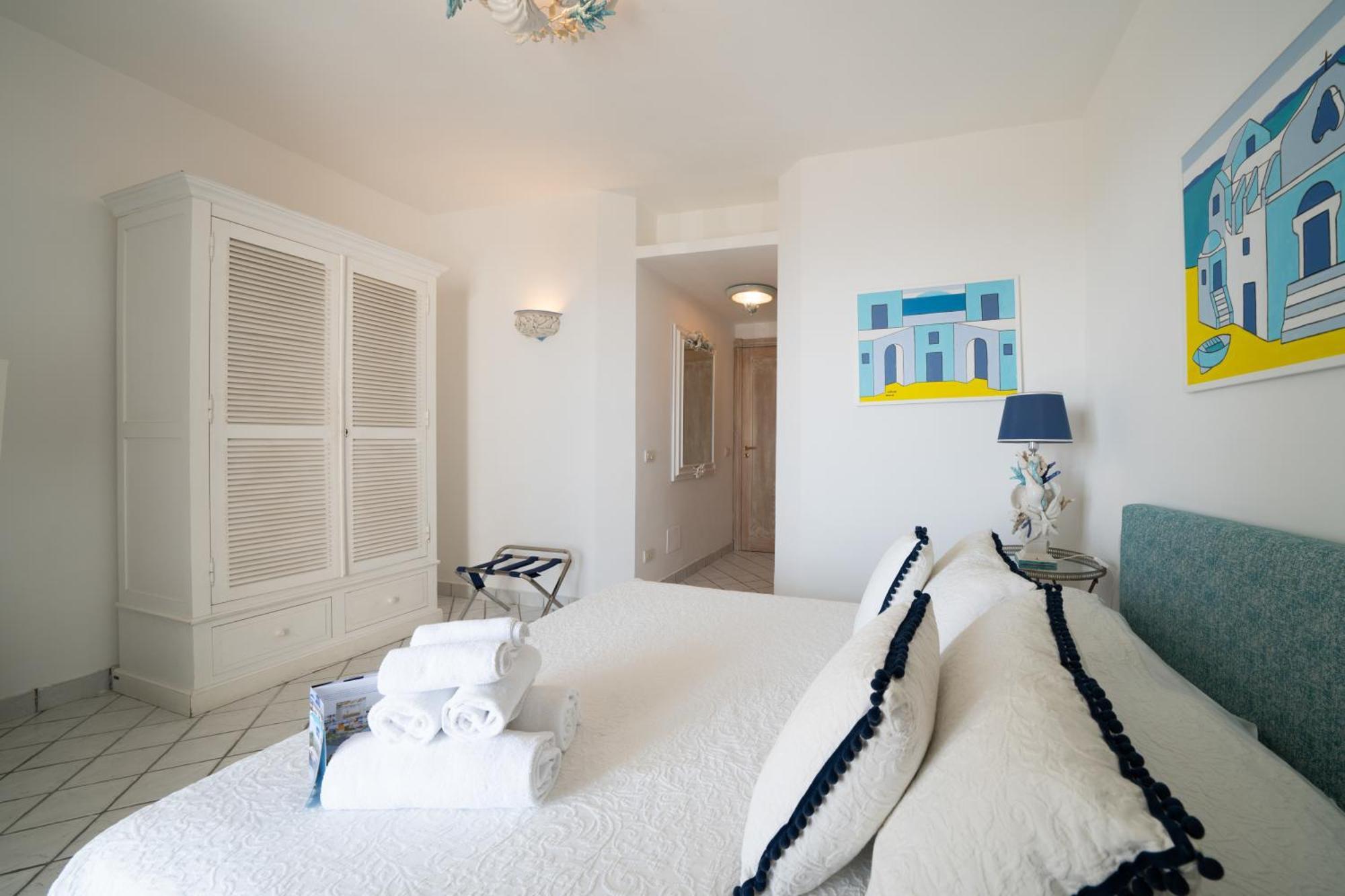 Relais Bijoux Ischia Bed and Breakfast Buitenkant foto